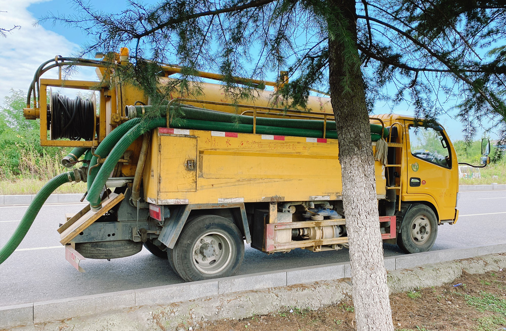 283莲花嘉园清洗抽粪车